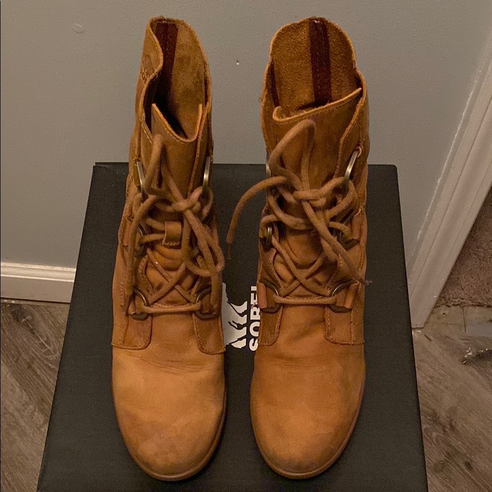Sorel Brown Lace-Up Boots